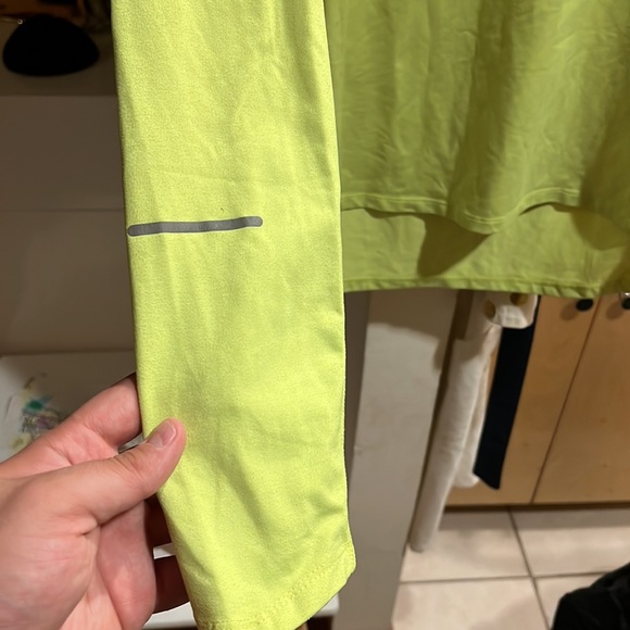 Package Deal 2 Nike running half zip size large neon yellow and black - Picture 11 of 12